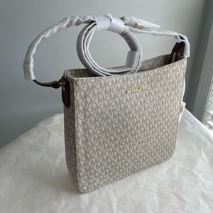 **SOLD**Brand New Michael Kors